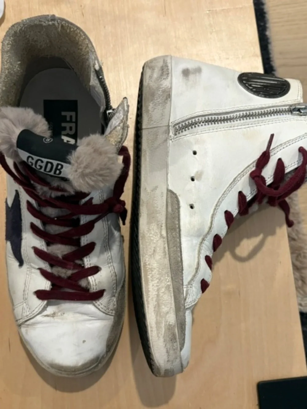 Golden Goose Sneakers